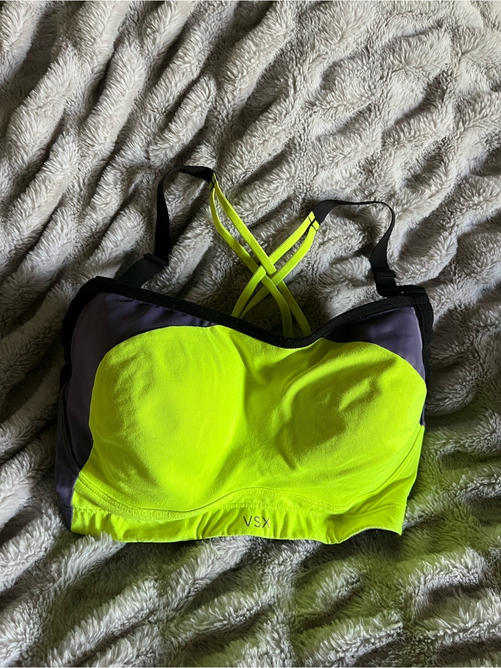 VSX Neon Yellow and Gray Crossback bra
34DDD